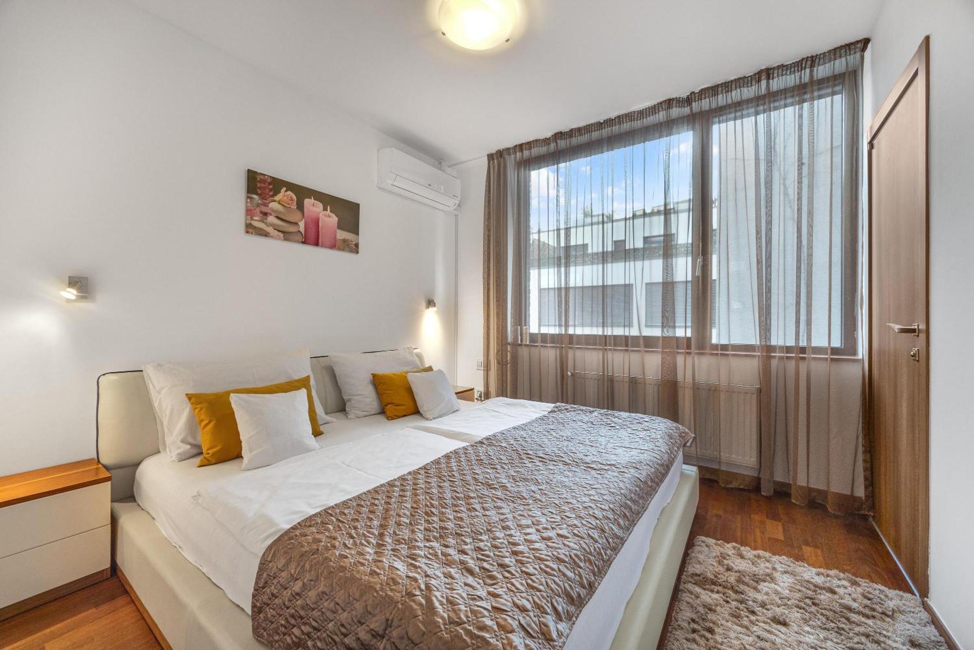 Revon Business Apartment 48 Dunajska براتسيلافا المظهر الخارجي الصورة